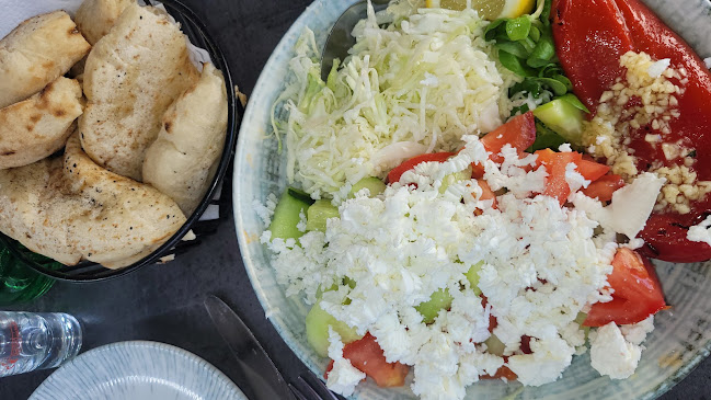 XxXL Grill Restaurant