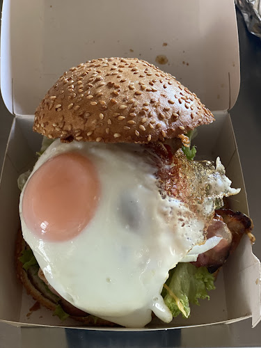 Comentarii opinii despre La Taverna