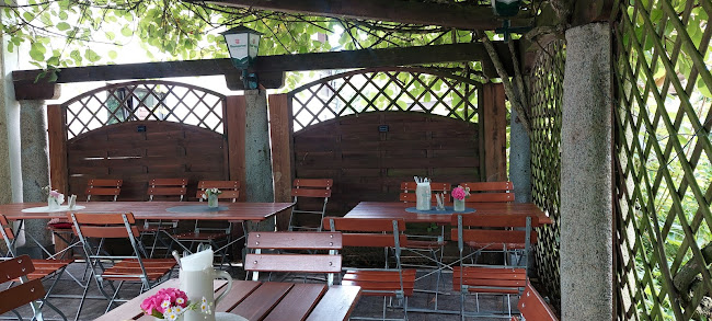 Opinii despre Gasthaus zur 1000jährigen Linde în St. Marienkirchen bei Schärding - Gastronomie und Hotellerie