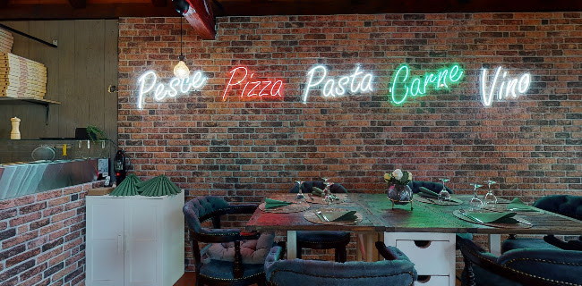 Pizzeria Magno Rif am Golfplatz