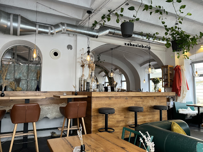 Opinii despre Café Zehnsiebzig în Wien - Gastronomie und Hotellerie