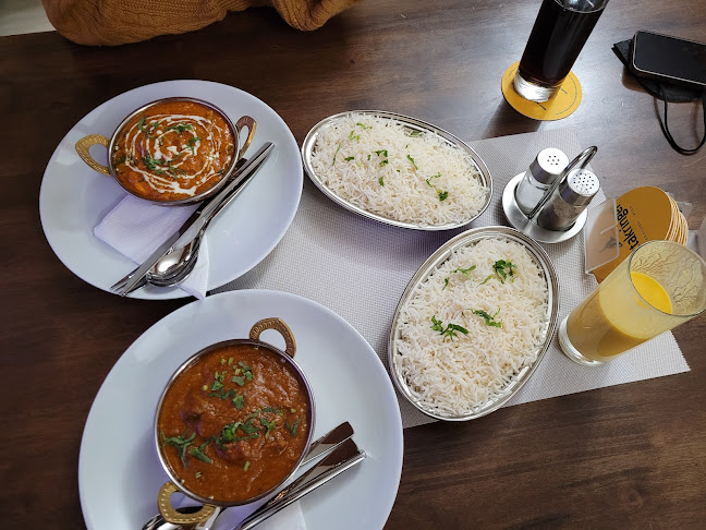 Comentarii opinii despre Desi Dhaba Restaurant