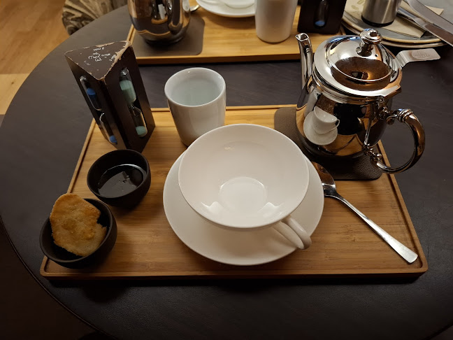 Teesalon Madame Wu - Gastronomie und Hotellerie