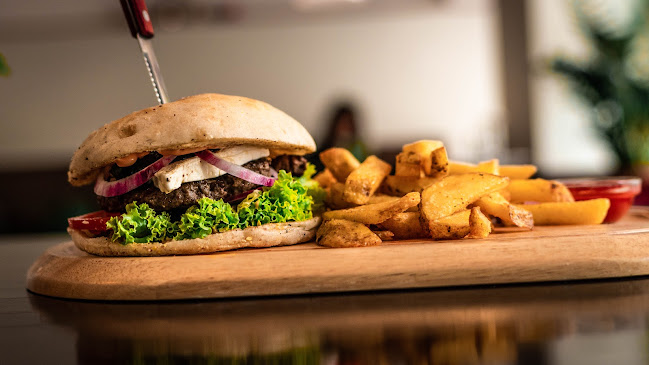 Gundis Café & Restaurant