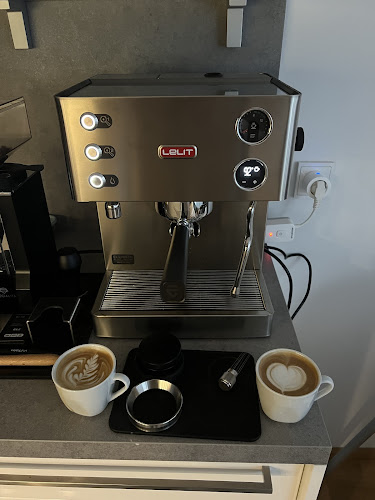 Opinii despre Espressorado e.U. în Wien - Gastronomie und Hotellerie