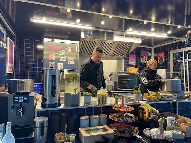 Opinii despre Tasty Planet Catering în Wien - Gastronomie und Hotellerie