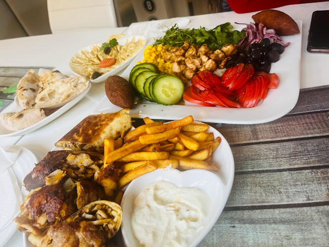 Pizzaria Brra - Gastronomie und Hotellerie