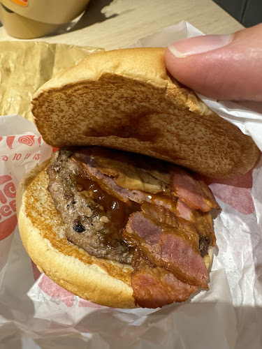 Opinii despre BURGER KING® Vienna Airport Terminal 1 în Schwechat - Gastronomie und Hotellerie