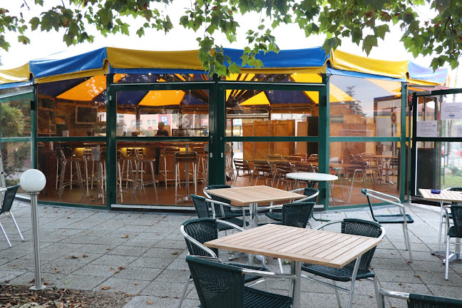 Schirmbar zum Storchennest