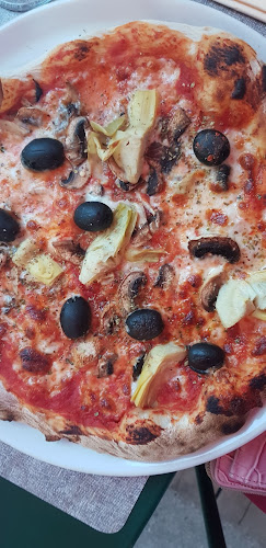 Opinii despre "da Mario" Pizzeria Restaurant - 1090 Wien în Wien - Gastronomie und Hotellerie