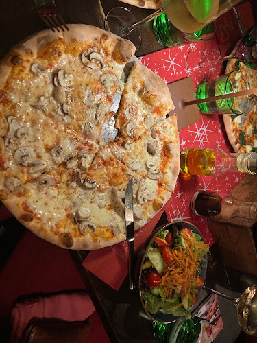 Papa Roy Pizzeria Restaurant Café - Bischofshofen