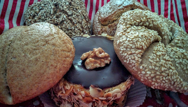 Opinii despre Bio Kreativbäckerei Markus Kürrer în Leobendorf - Gastronomie und Hotellerie