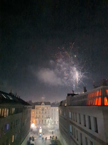 Piazza Colombo - Wien