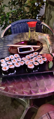 Titoni - Wok, Sushi, Nudeln - Gastronomie und Hotellerie