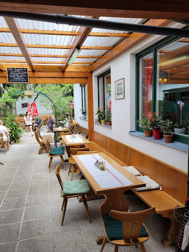 Heurigen Kernbichler - Gastronomie und Hotellerie