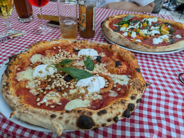 Opinii despre PIZZA SENZA DANZA în Wien - Gastronomie und Hotellerie