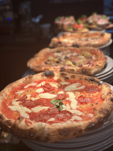 Opinii despre Pizzeria Pozzuoli în Wien - Gastronomie und Hotellerie