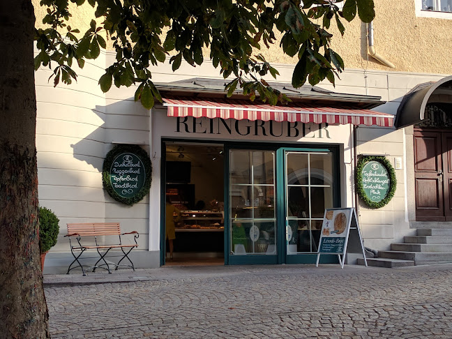 Bäckerei Reingruber am Marktplatz in Gmunden - Gastronomie und Hotellerie