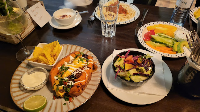 Gundis Café & Restaurant - Gastronomie und Hotellerie