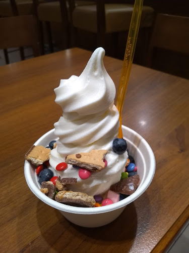 Leo Horn (Coffeeshop, Café, Bäckerei, Konditorei) - Gastronomie und Hotellerie