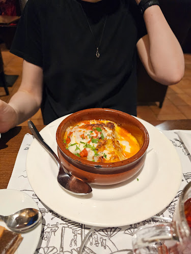 Bahnhofstraße 18, 9020 Innere Stadt