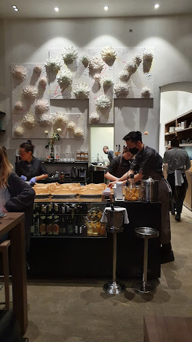 Opinii despre Kim kocht în Wien - Gastronomie und Hotellerie