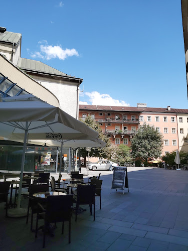 Comentarii opinii despre AKROPOLIS