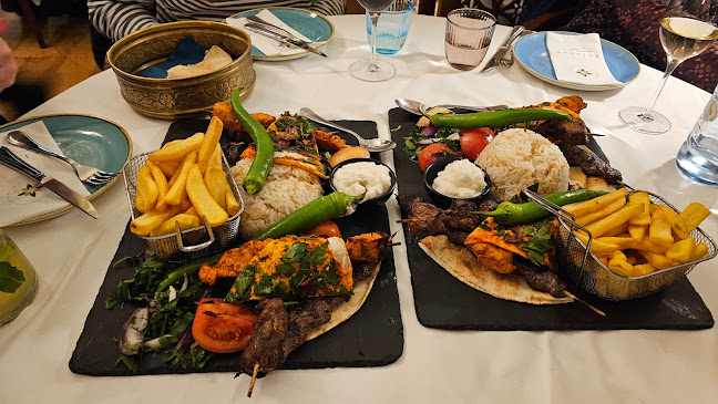 Elissar - Lebanese cuisine - Gastronomie und Hotellerie