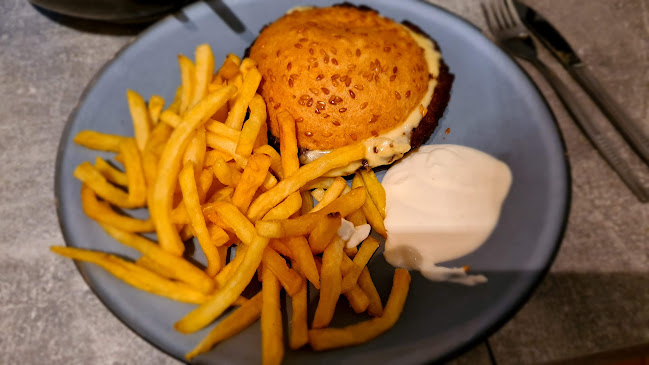 Comentarii opinii despre Johny's Burger