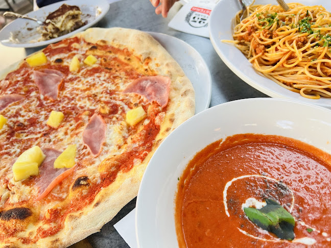 L'Osteria Linz - Gastronomie und Hotellerie