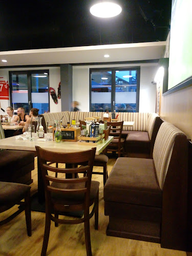 Comentarii opinii despre Frankie's Restaurant Bar & Café