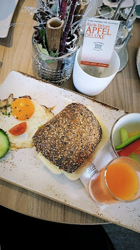 Opinii despre Bäckerei, Café, Konditorei Rößlhuber în Bergheim - Gastronomie und Hotellerie