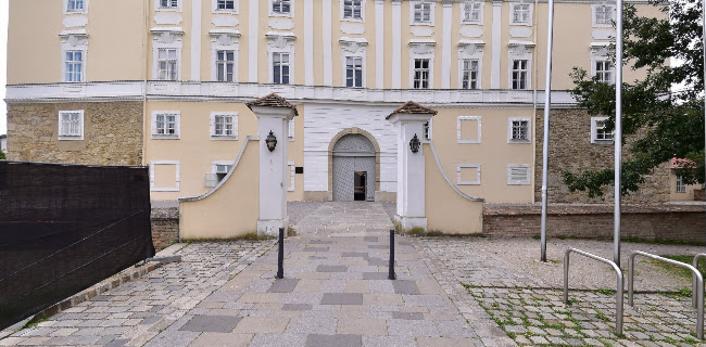 Schloßtaverne - Wolkersdorf im Weinviertel