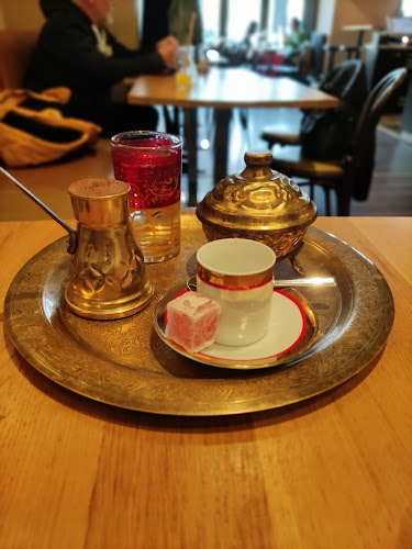 Julius-Tandler-Platz 7, 1090 Wien