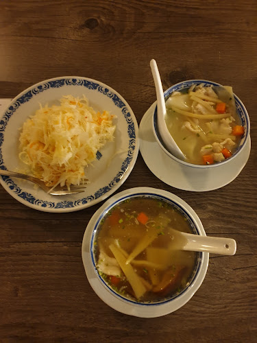 Opinii despre Chinarestaurant Lotus în St. Johann im Pongau - Gastronomie und Hotellerie