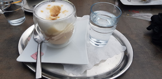 Comentarii opinii despre Bäckerei, Café, Konditorei Rößlhuber