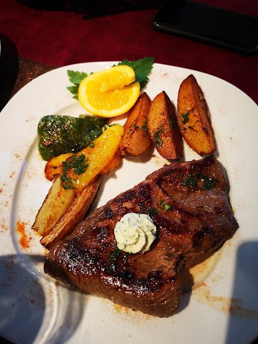 Restaurant Adria - Gastronomie und Hotellerie