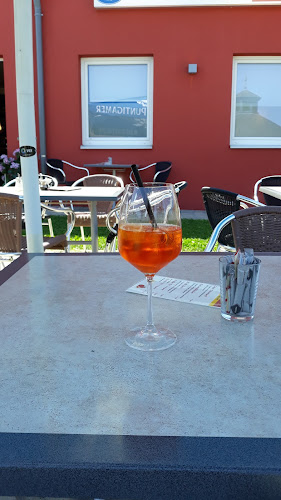 Opinii despre Cafe AUSZEIT im Kurt Schedler Zentrum în Wels - Gastronomie und Hotellerie