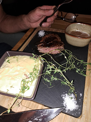 Comentarii opinii despre The1st Restaurant