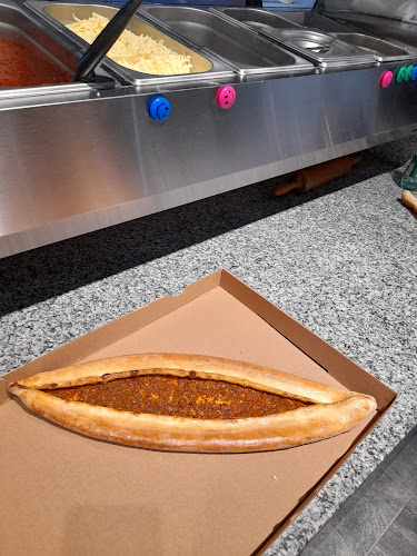 Opinii despre Pizzeria & Kebap - La Grande în Wiener Neustadt - Gastronomie und Hotellerie