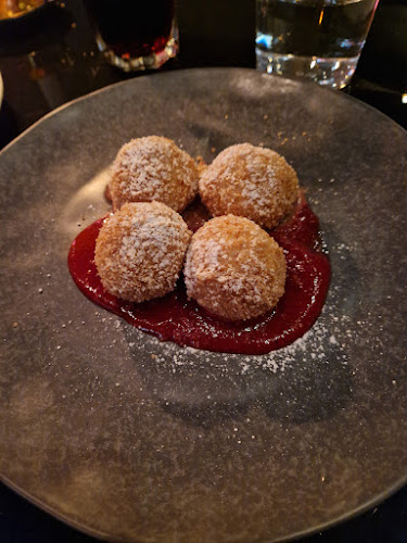 THELL | Restaurant & Bar - Gastronomie und Hotellerie