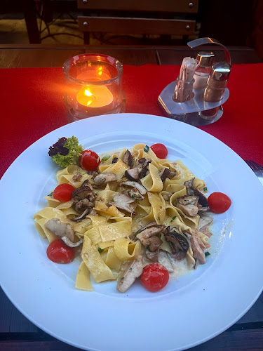 Opinii despre Boheme Restaurant în Wien - Gastronomie und Hotellerie