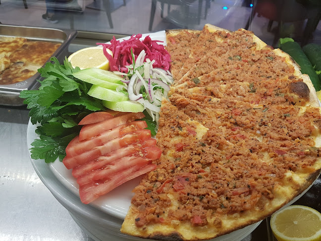 Opinii despre Türkis Restaurant Donau Zentrum în Wien - Gastronomie und Hotellerie