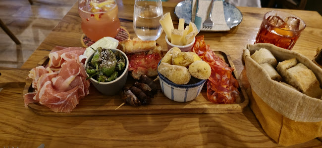 Comentarii opinii despre Tapas Atelier