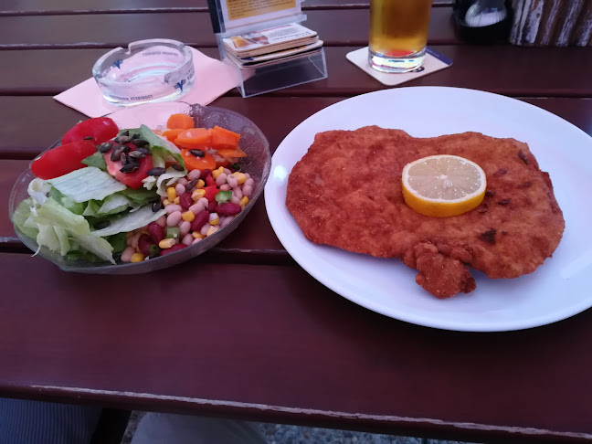 Opinii despre Cafe Restaurant Edelweiß în Vils - Gastronomie und Hotellerie