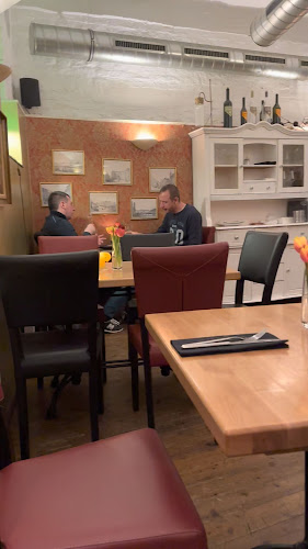 SIXTA - Gastronomie und Hotellerie