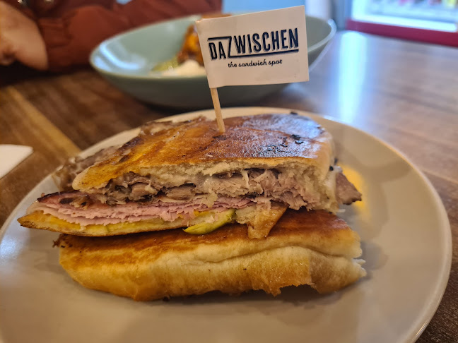 Dazwischen - Gastronomie und Hotellerie