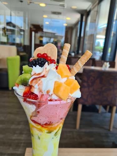 Bäckerei, Café, Konditorei Rößlhuber - Gastronomie und Hotellerie