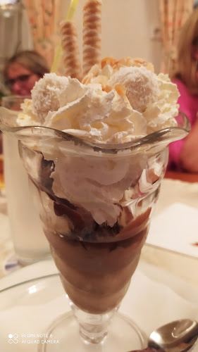 Comentarii opinii despre Inzersdorfer Dorfstub'n