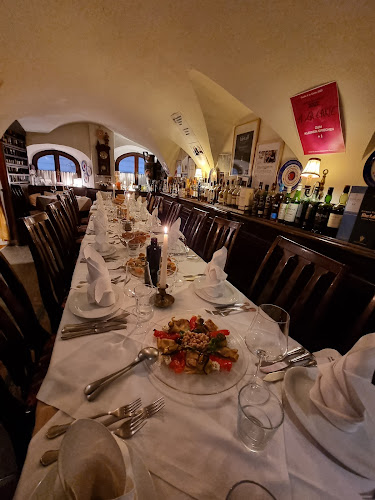 Opinii despre Zum kleinen Griechen în Linz - Gastronomie und Hotellerie